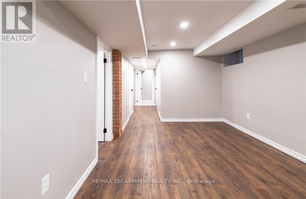 B - 50 Burris Street Property Photo 7