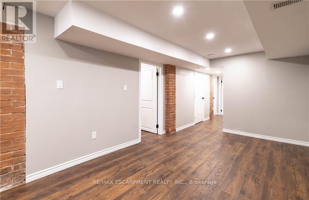 B - 50 Burris Street Property Photo 8