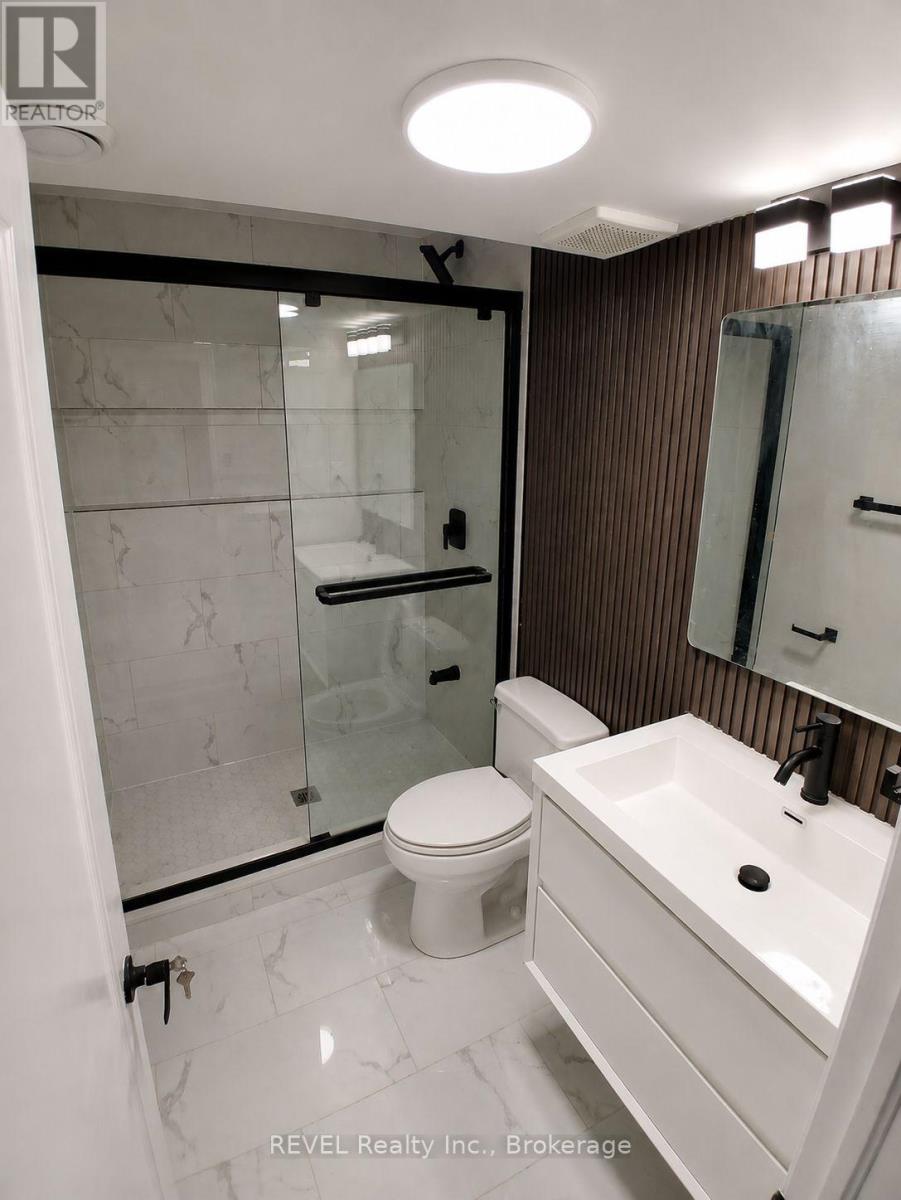 8961 Emily Boulevard Property Photo 28