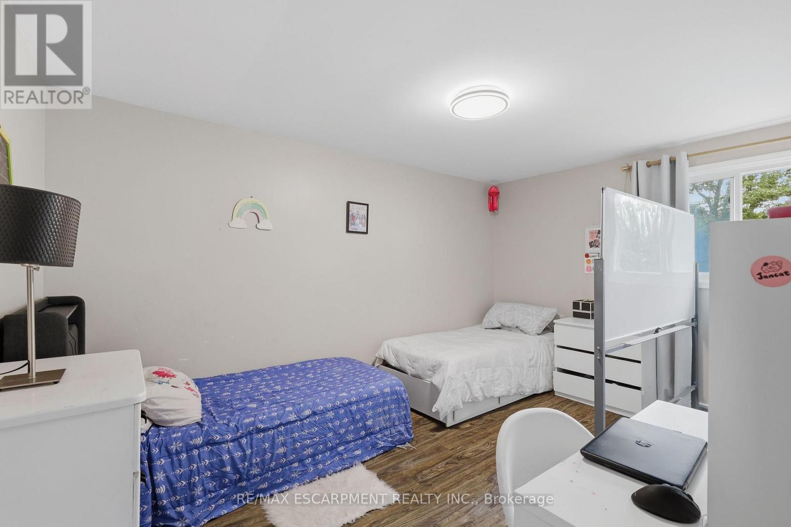 58 Vanier Place Property Photo 16