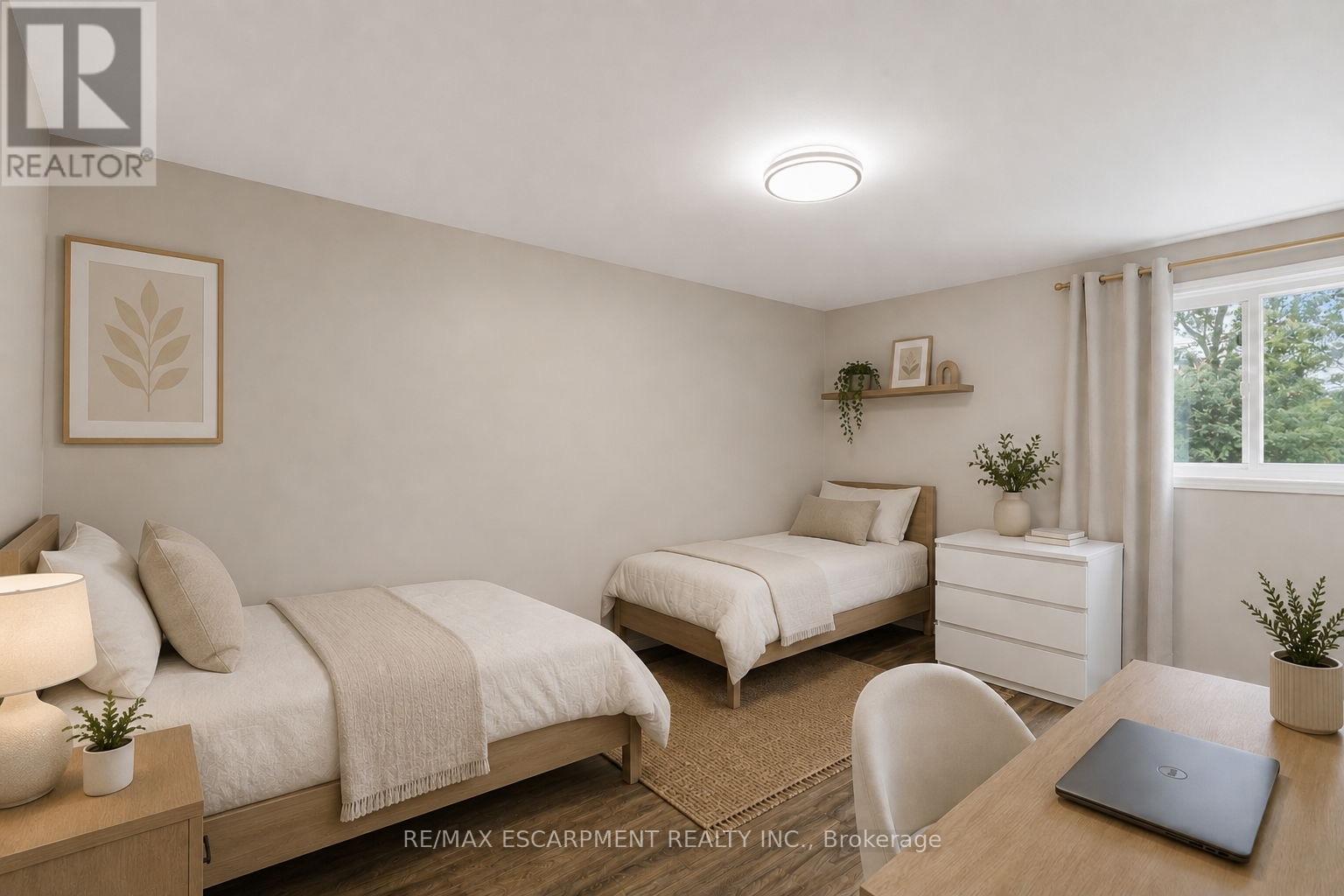 58 Vanier Place Property Photo 17