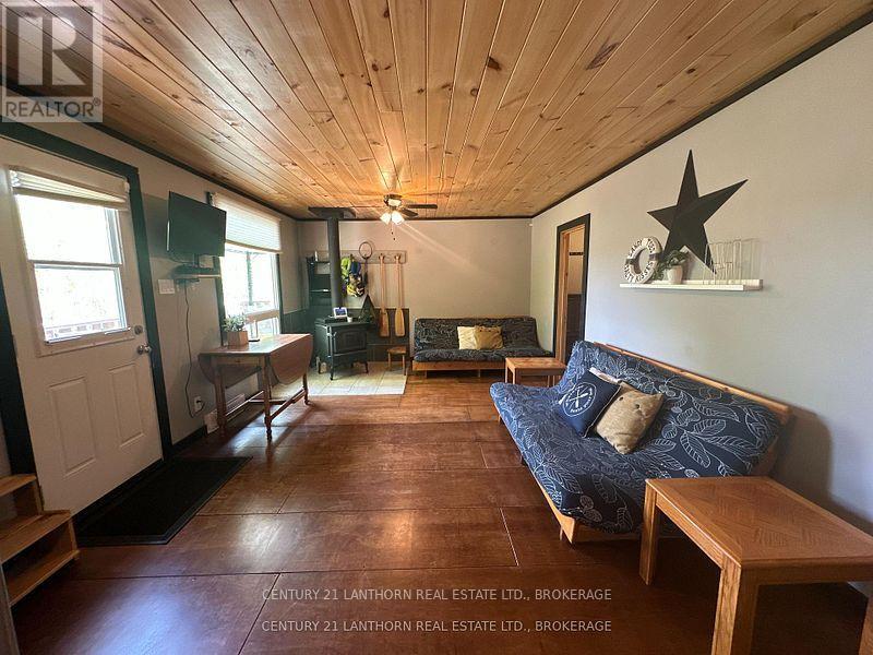 1024 Harrington Lane Property Photo 7