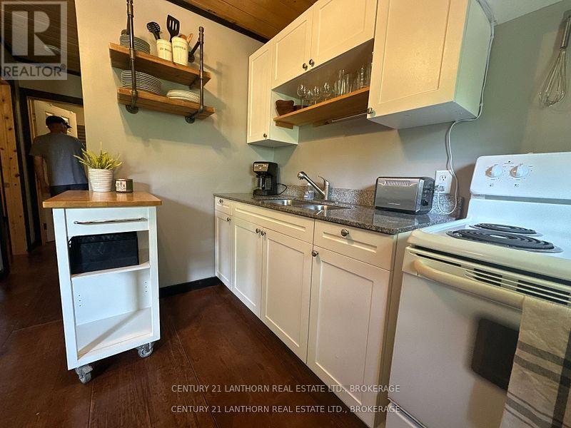 1024 Harrington Lane Property Photo 11