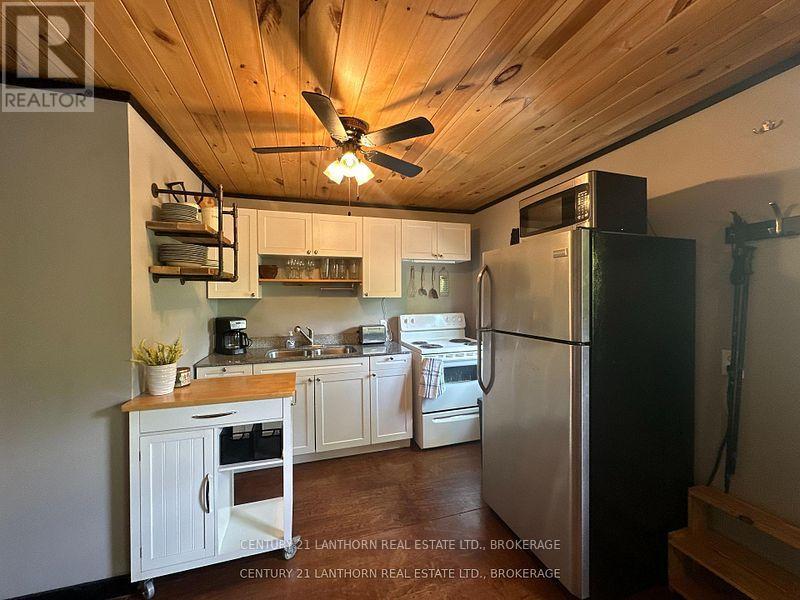 1024 Harrington Lane Property Photo 12