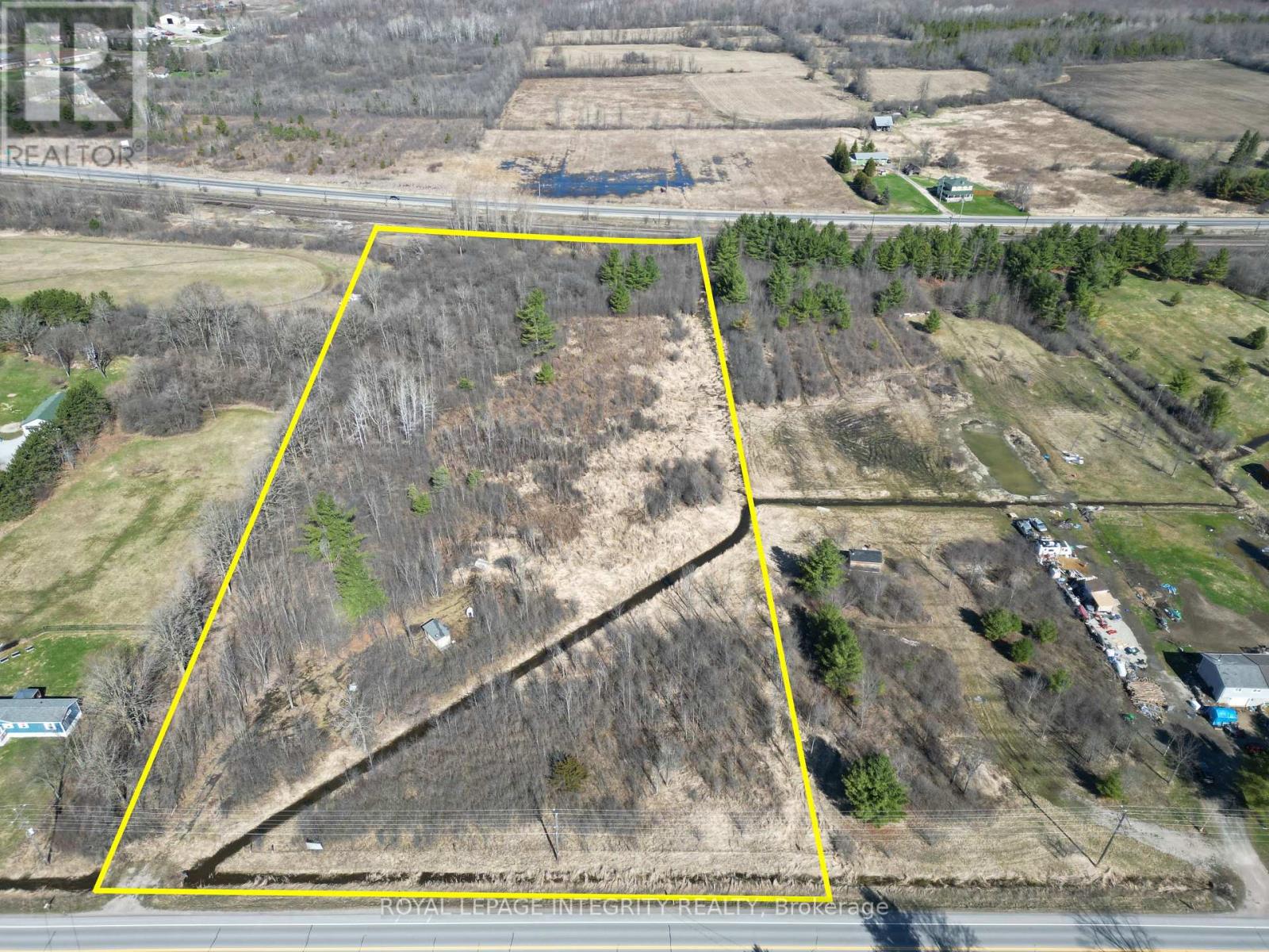 810 Christie Lake Road Property Photo 3