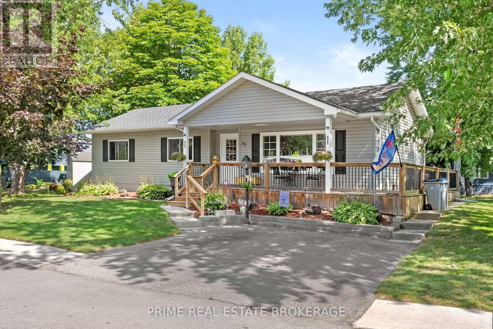 93 Shannon Boulevard Property Photo 1
