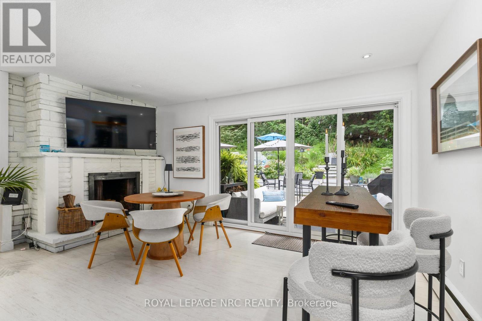 180 Woodside Drive Property Photo 14