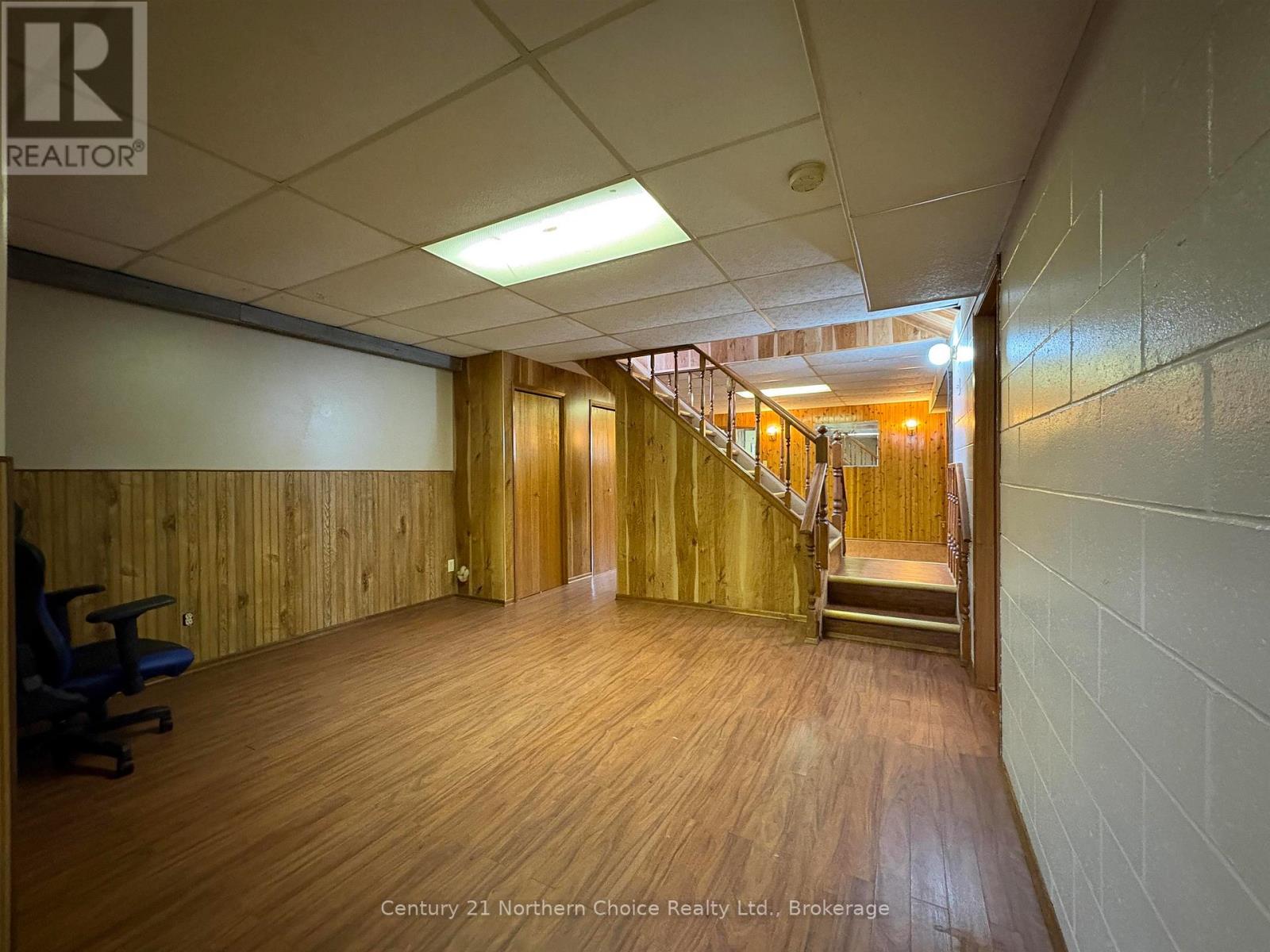 859 Burriss Road E Property Photo 29