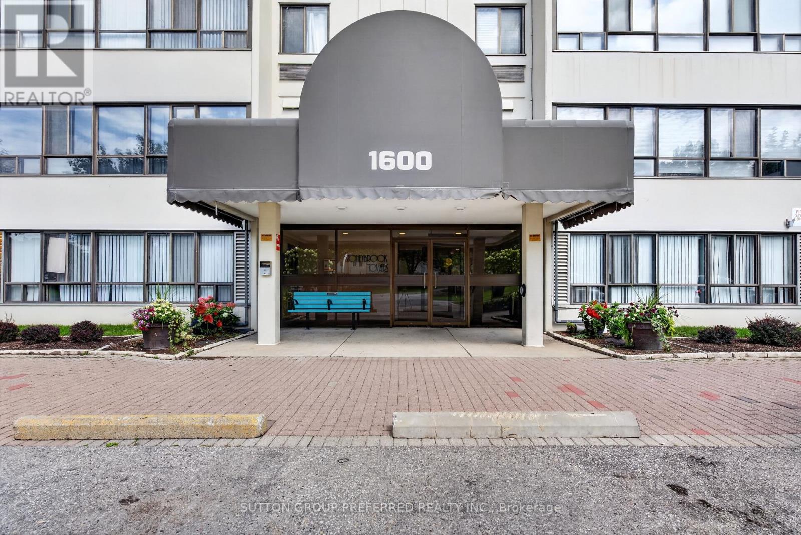 311 - 1600 Adelaide Street N Property Photo 8