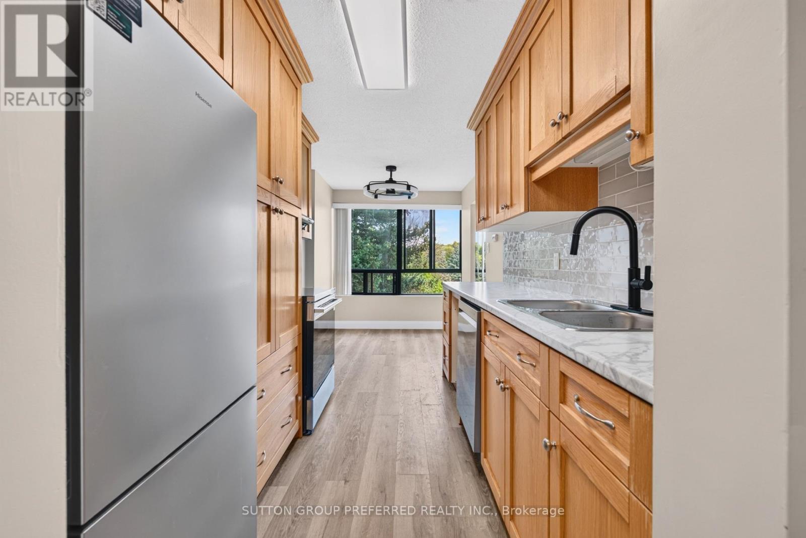 311 - 1600 Adelaide Street N Property Photo 14