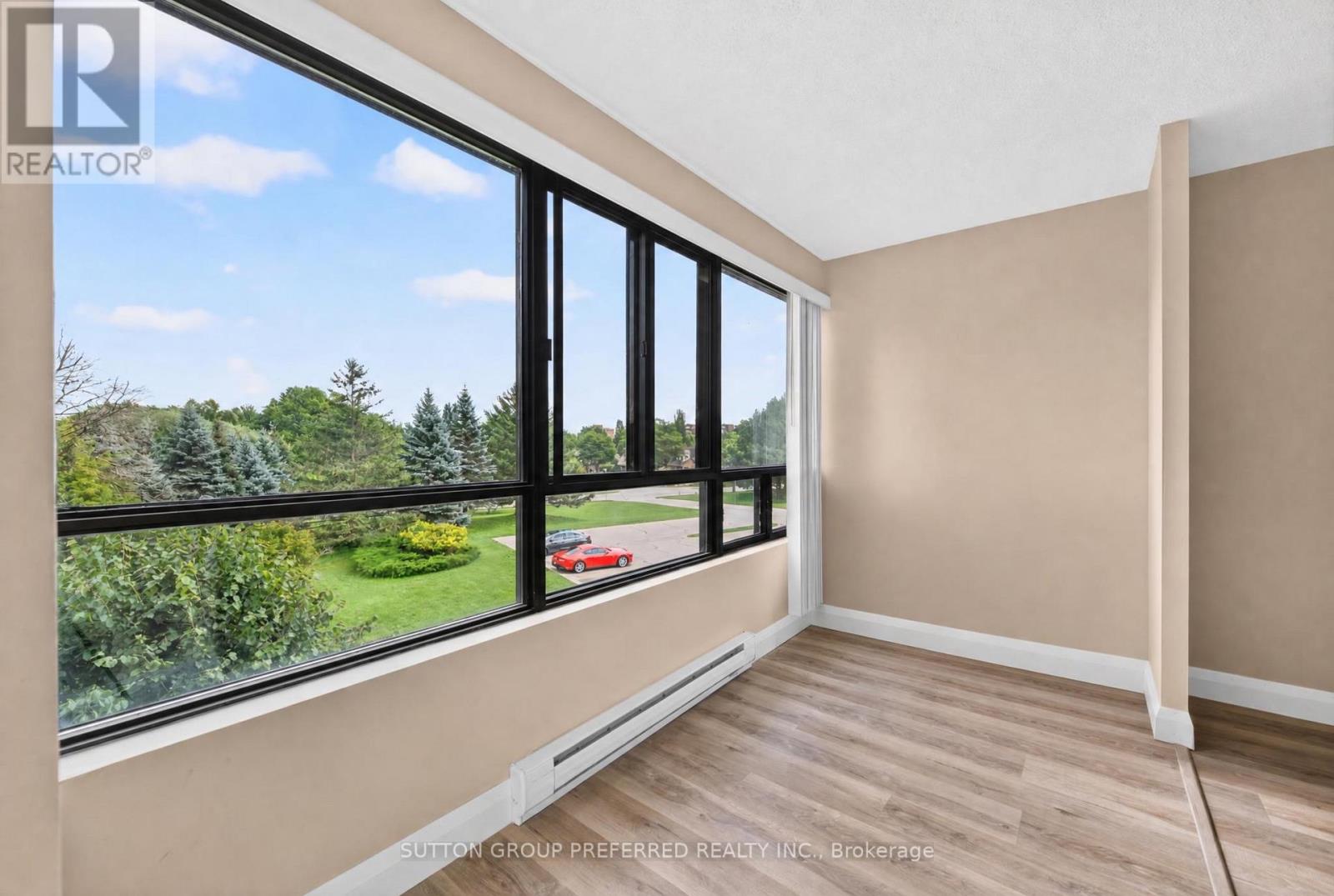 311 - 1600 Adelaide Street N Property Photo 21