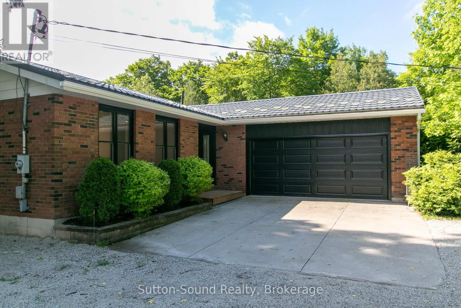 318743 GREY ROAD 1 ROAD Property Image