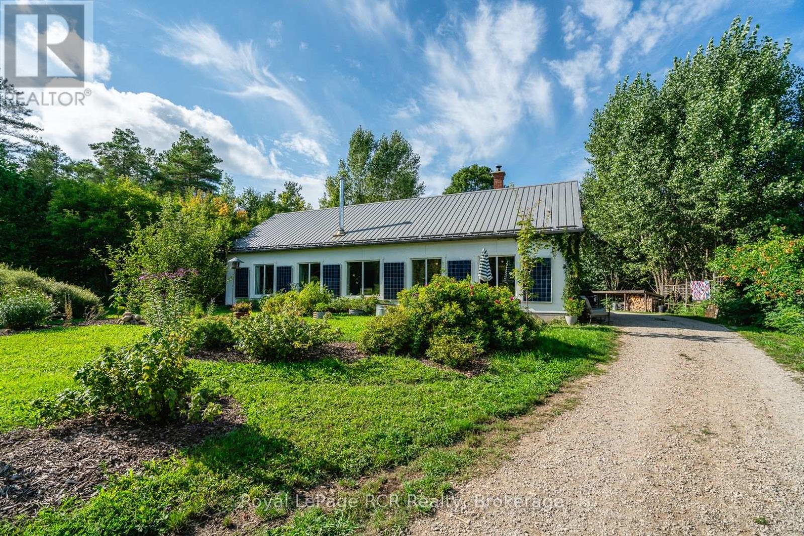 323199 Durham Road E Property Photo 10