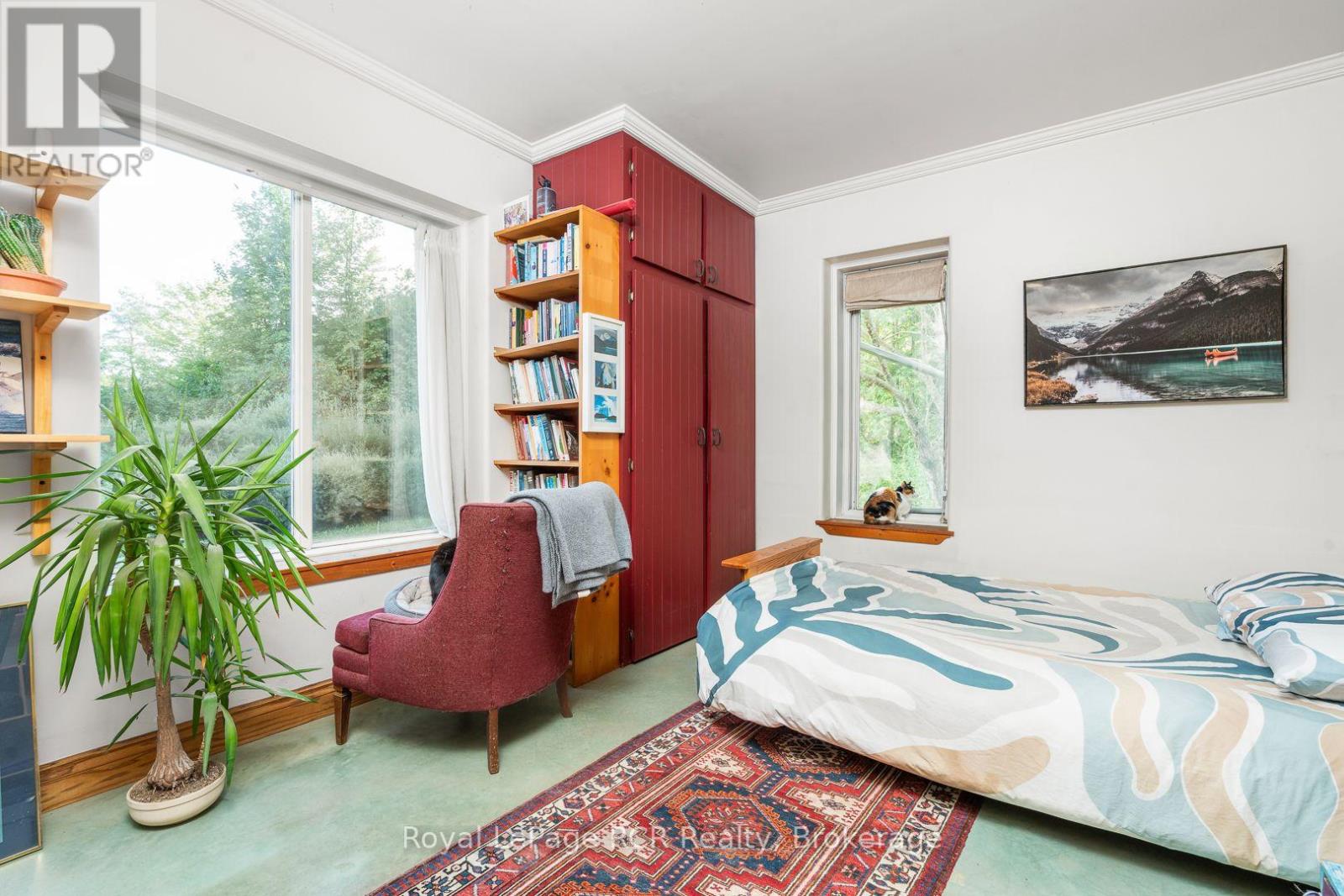 323199 Durham Road E Property Photo 30