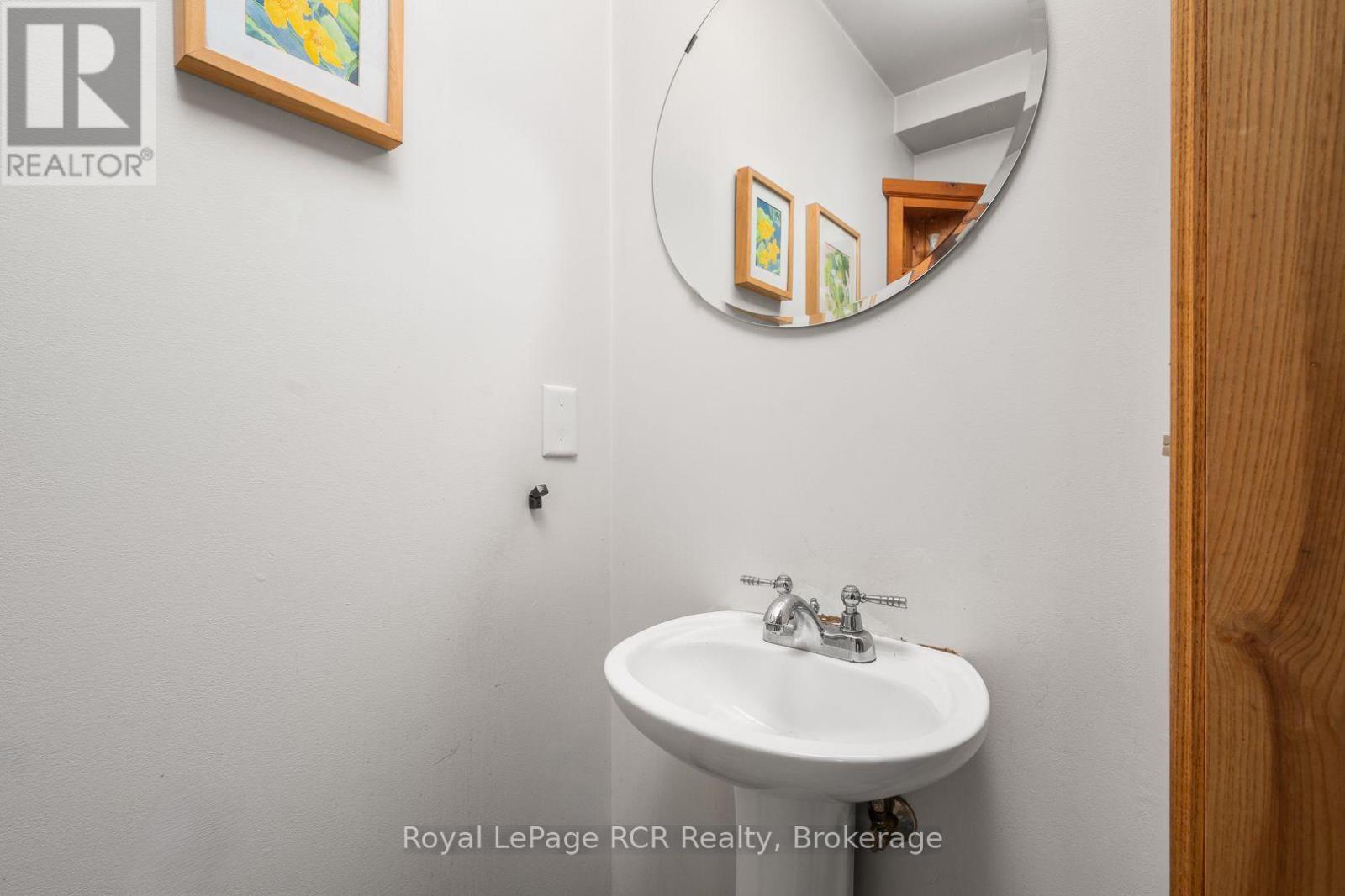 323199 Durham Road E Property Photo 34