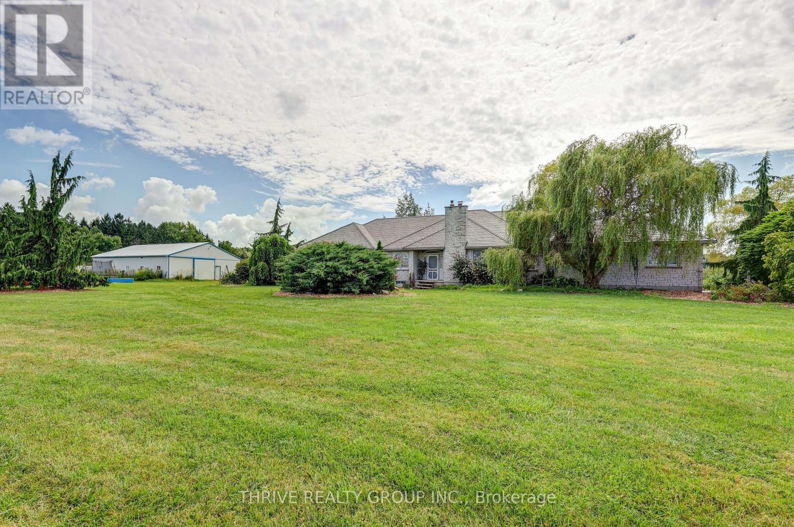 21217 Thames Road Property Photo 1