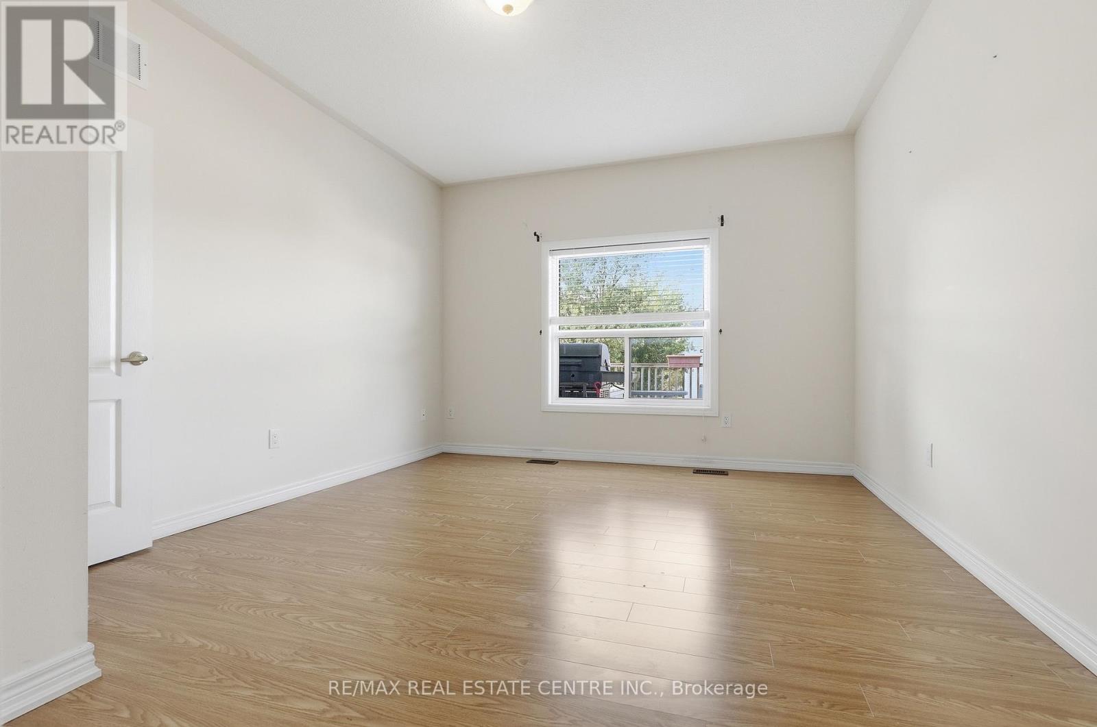 477 Fiddle Park Lane Property Photo 12