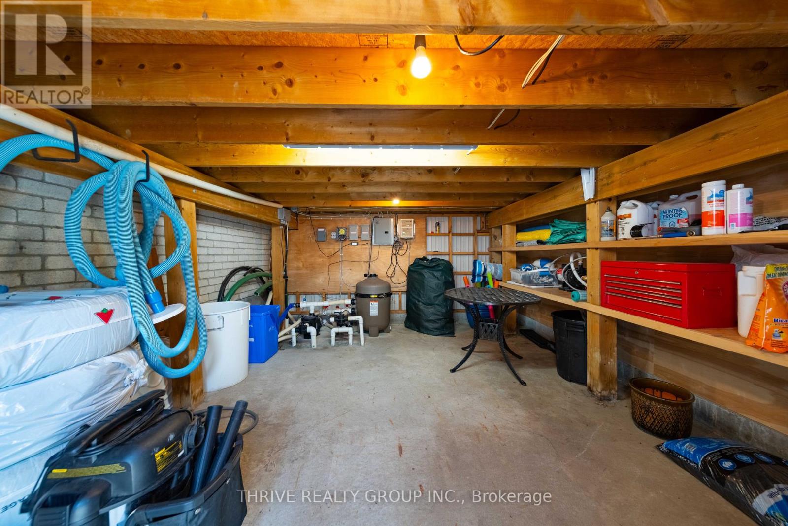 944 Collins Drive Property Photo 22