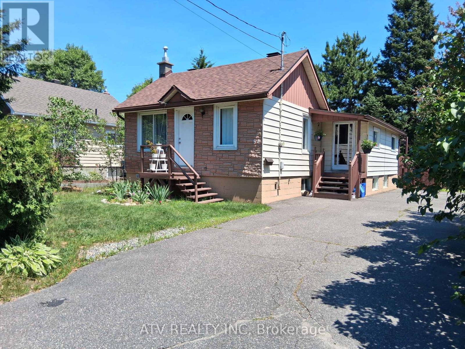 54 FIRST AVENUE Property Photo 1