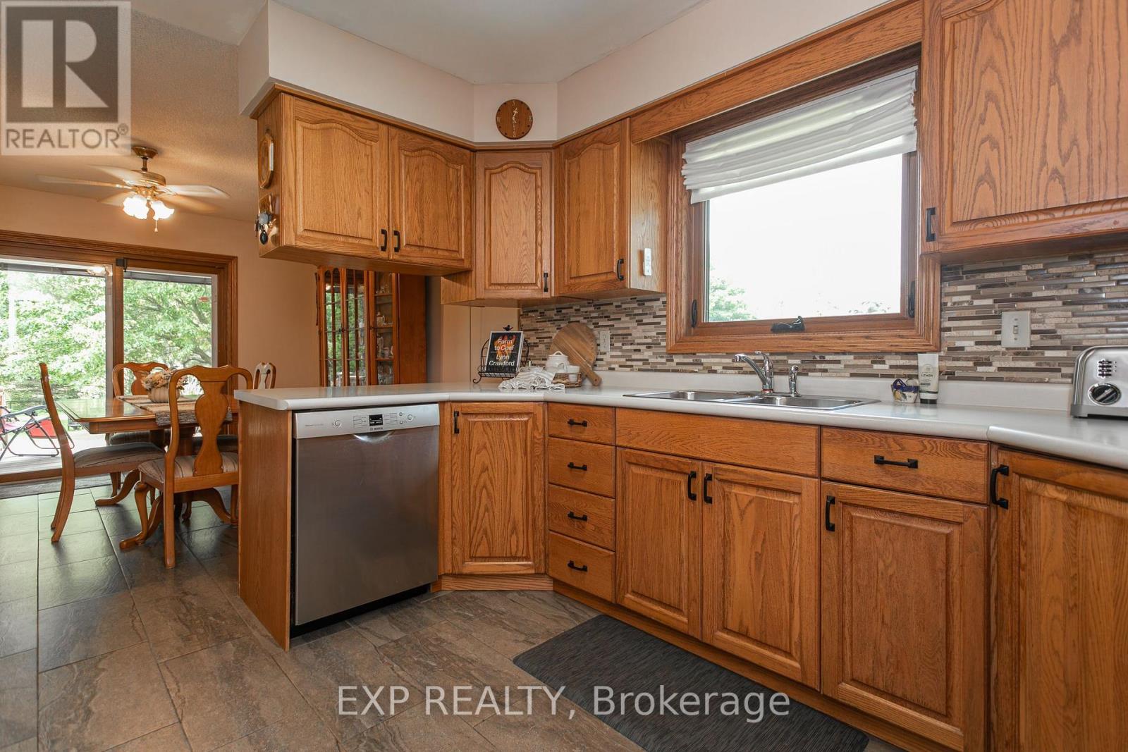 23401 Melbourne Road Property Photo 21