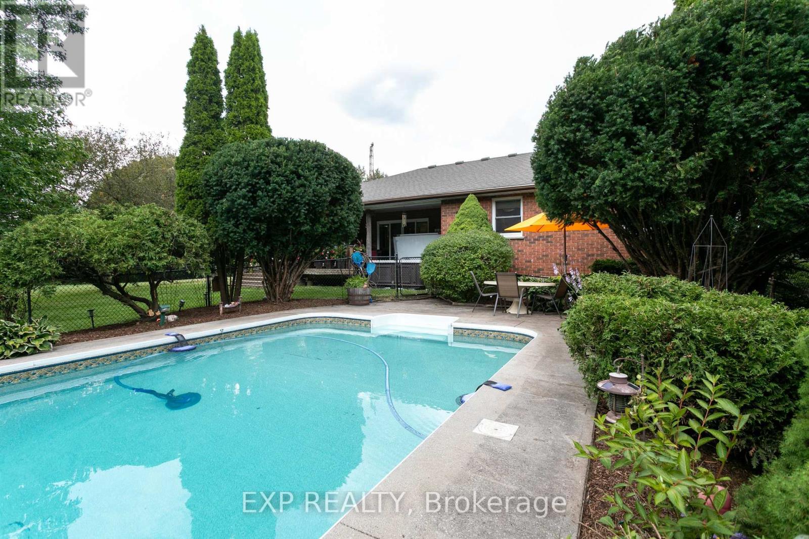 23401 Melbourne Road Property Photo 43