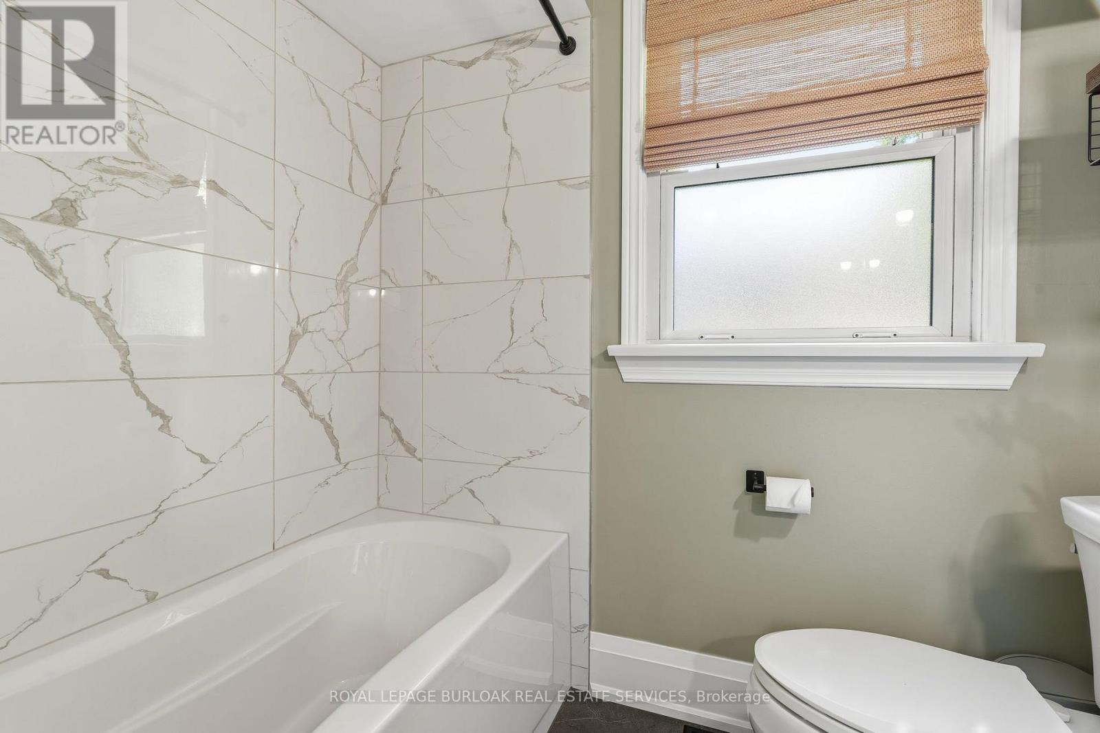 670 Thompson Road Property Photo 14