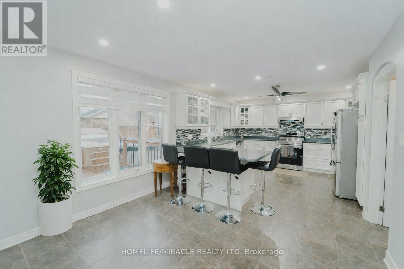6978 Shannon Drive Property Photo 9