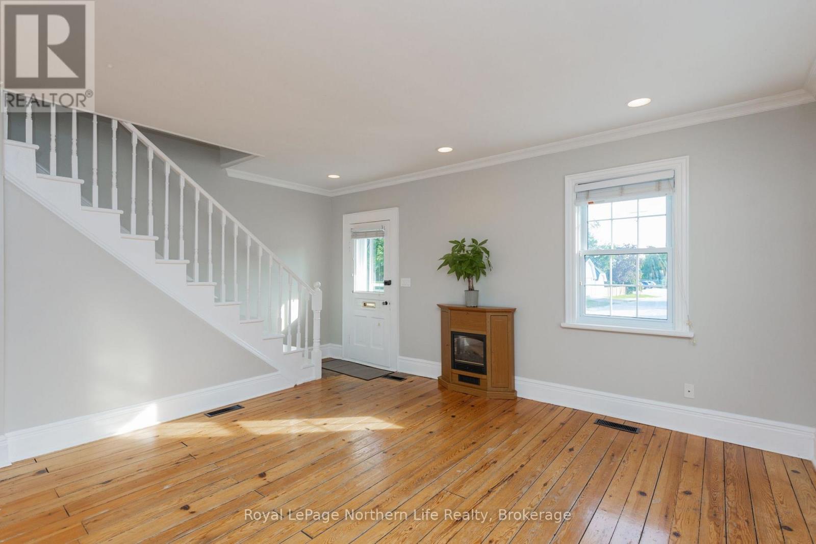 770 Main Street Property Photo 5