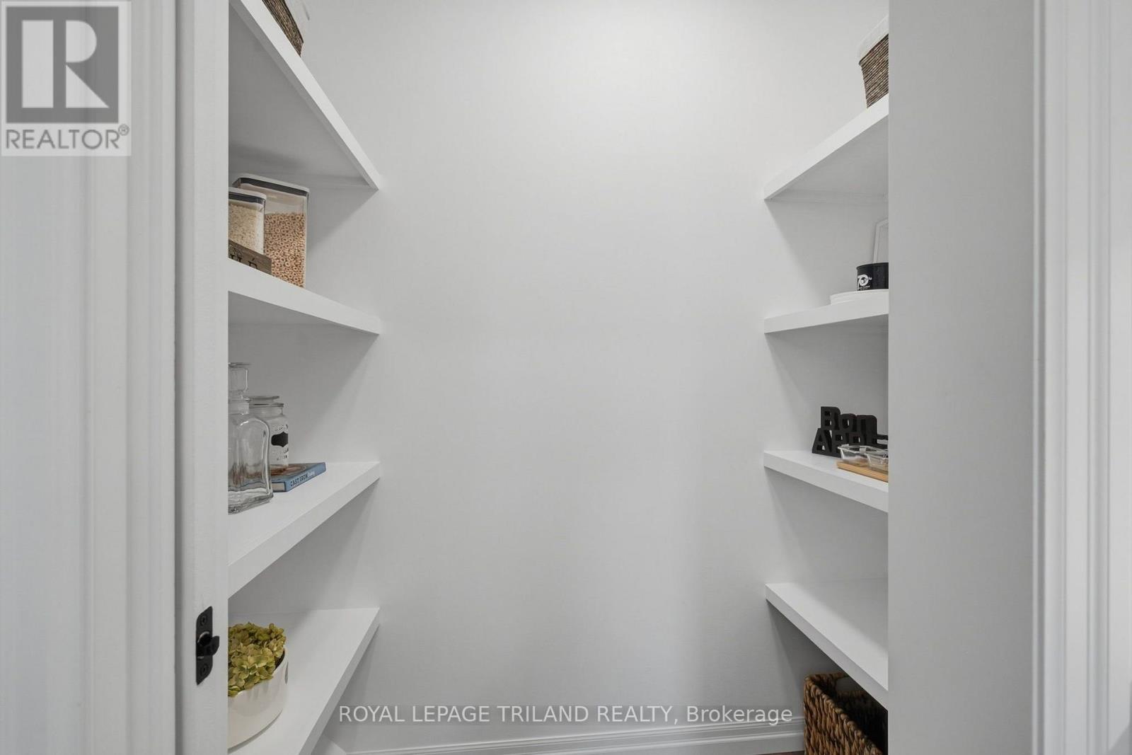 154 Styles Drive Property Photo 11