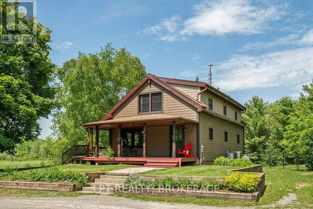 1922 Dover Road Property Photo 3