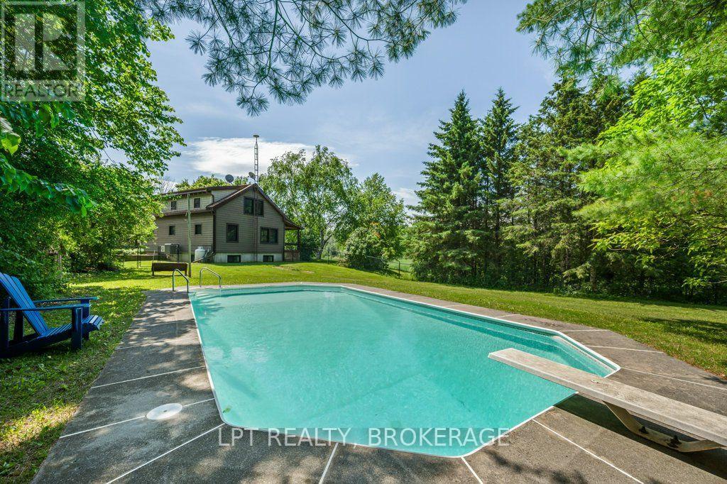 1922 Dover Road Property Photo 8