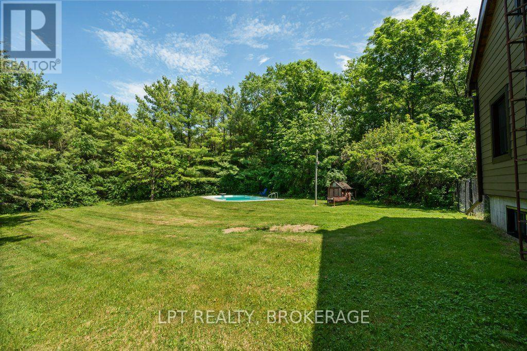 1922 Dover Road Property Photo 44