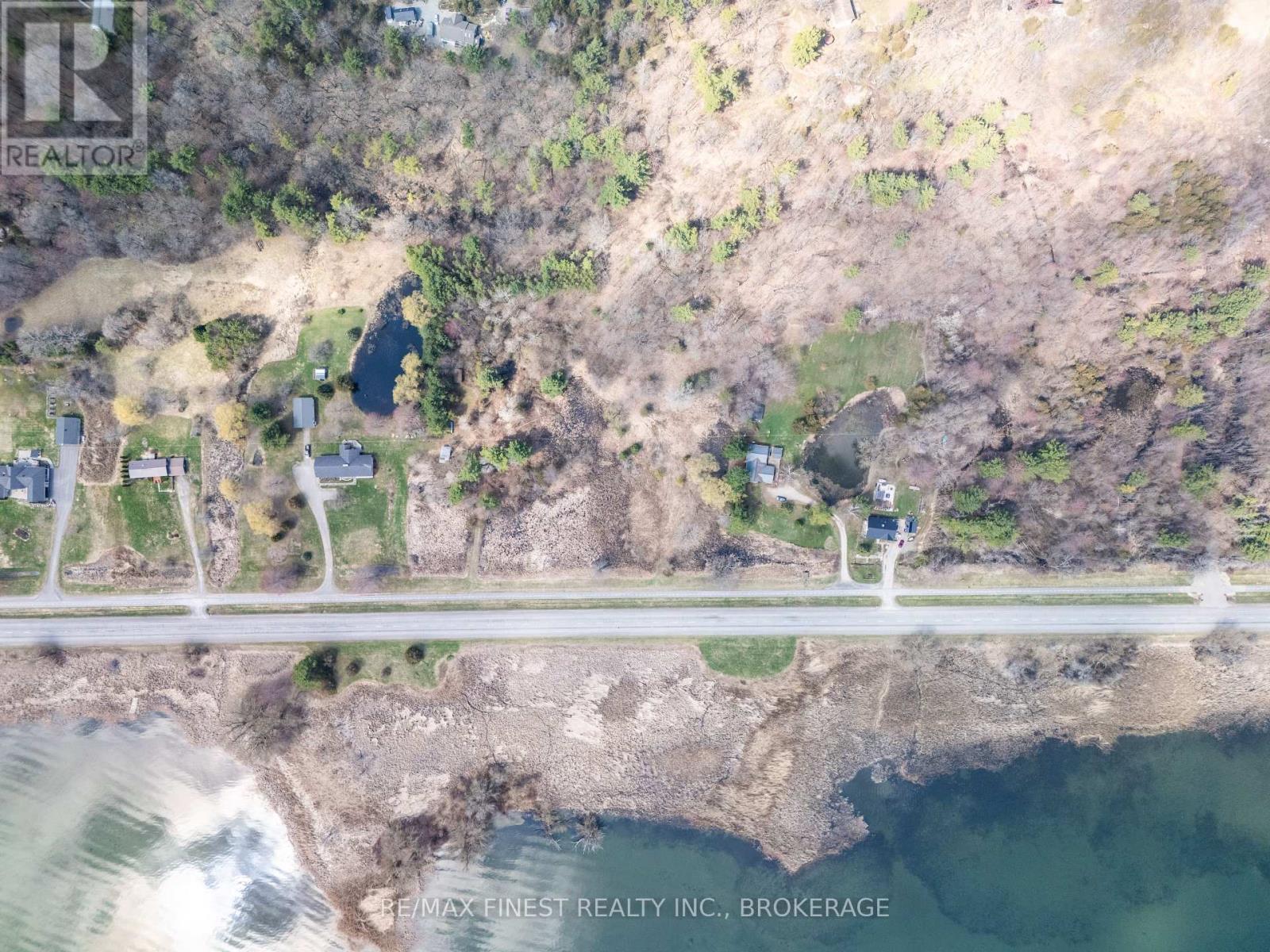 1168 Thousand Island Parkway Property Photo 9
