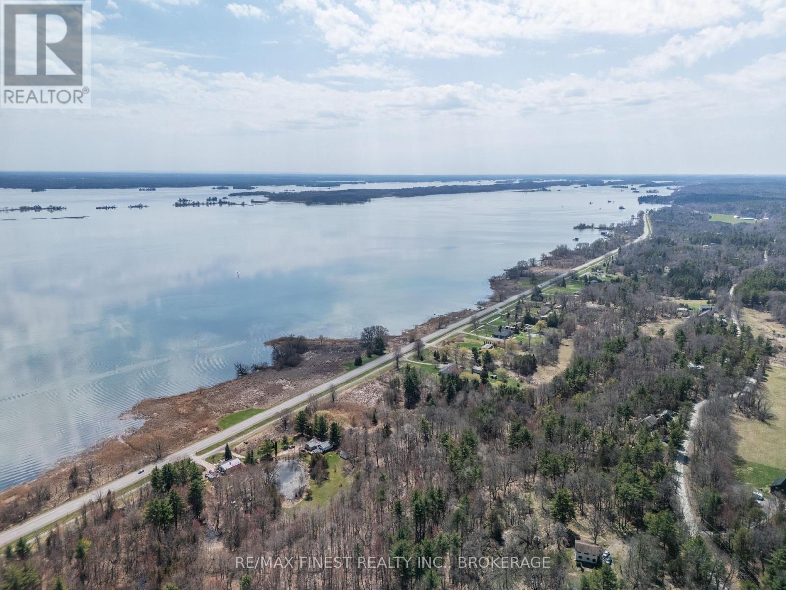 1168 Thousand Island Parkway Property Photo 13