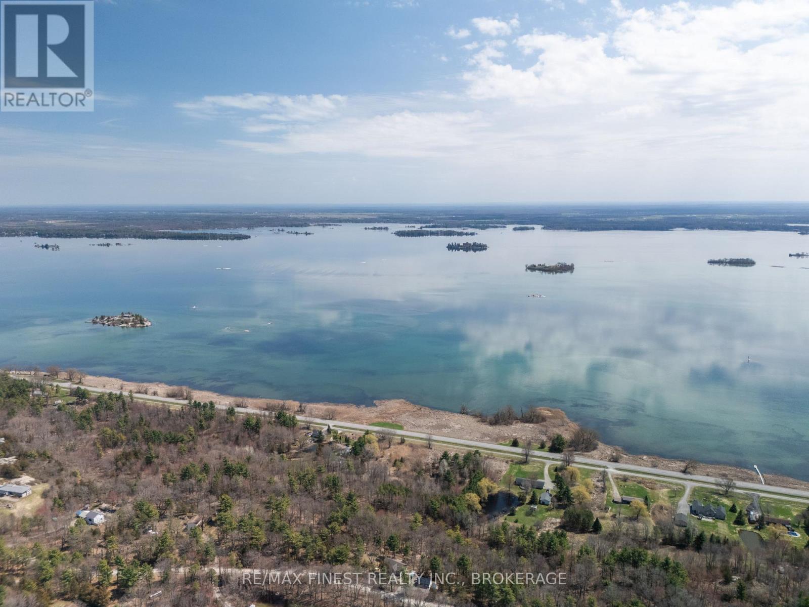 1168 Thousand Island Parkway Property Photo 17