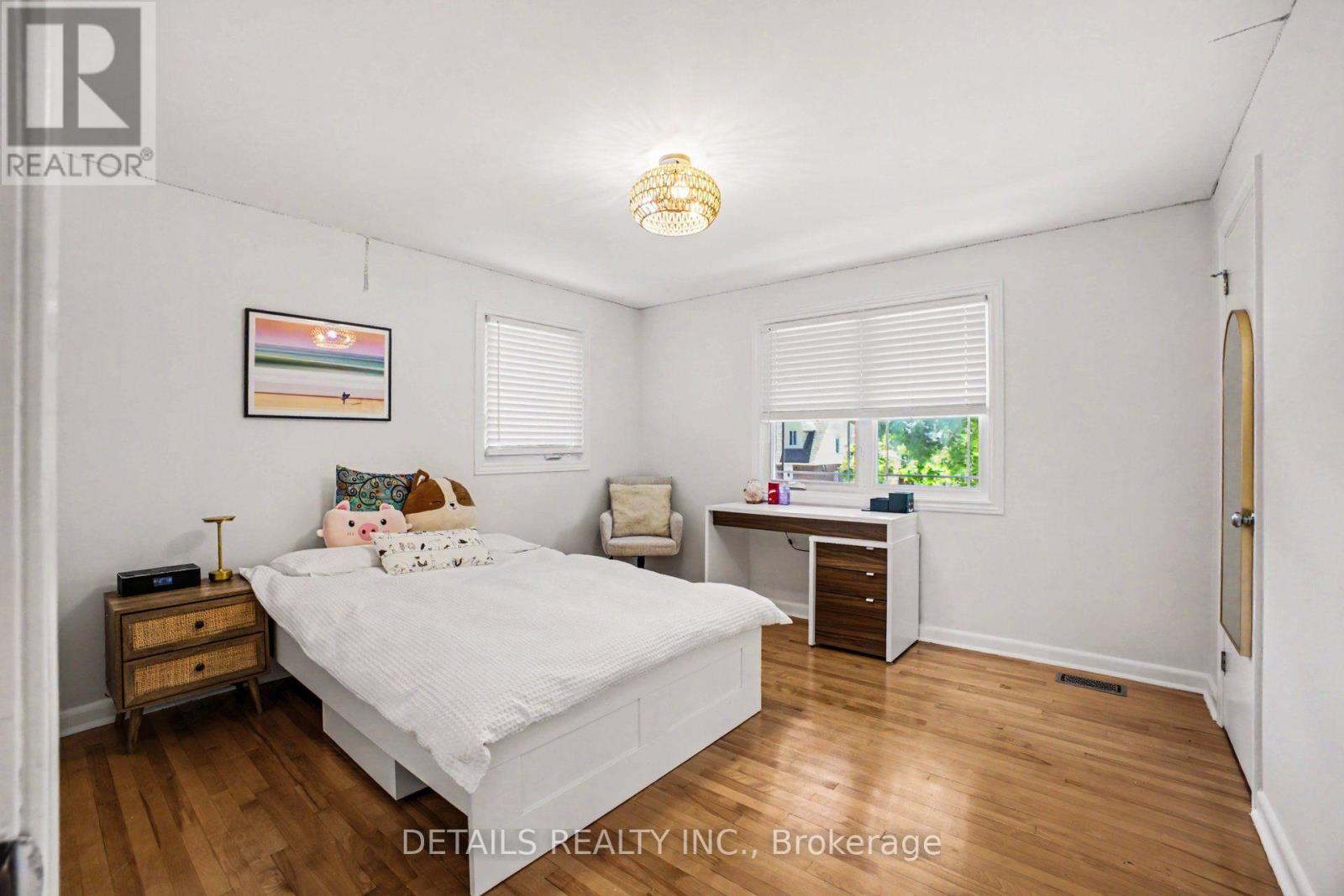 1233 Checkers Road Property Photo 8