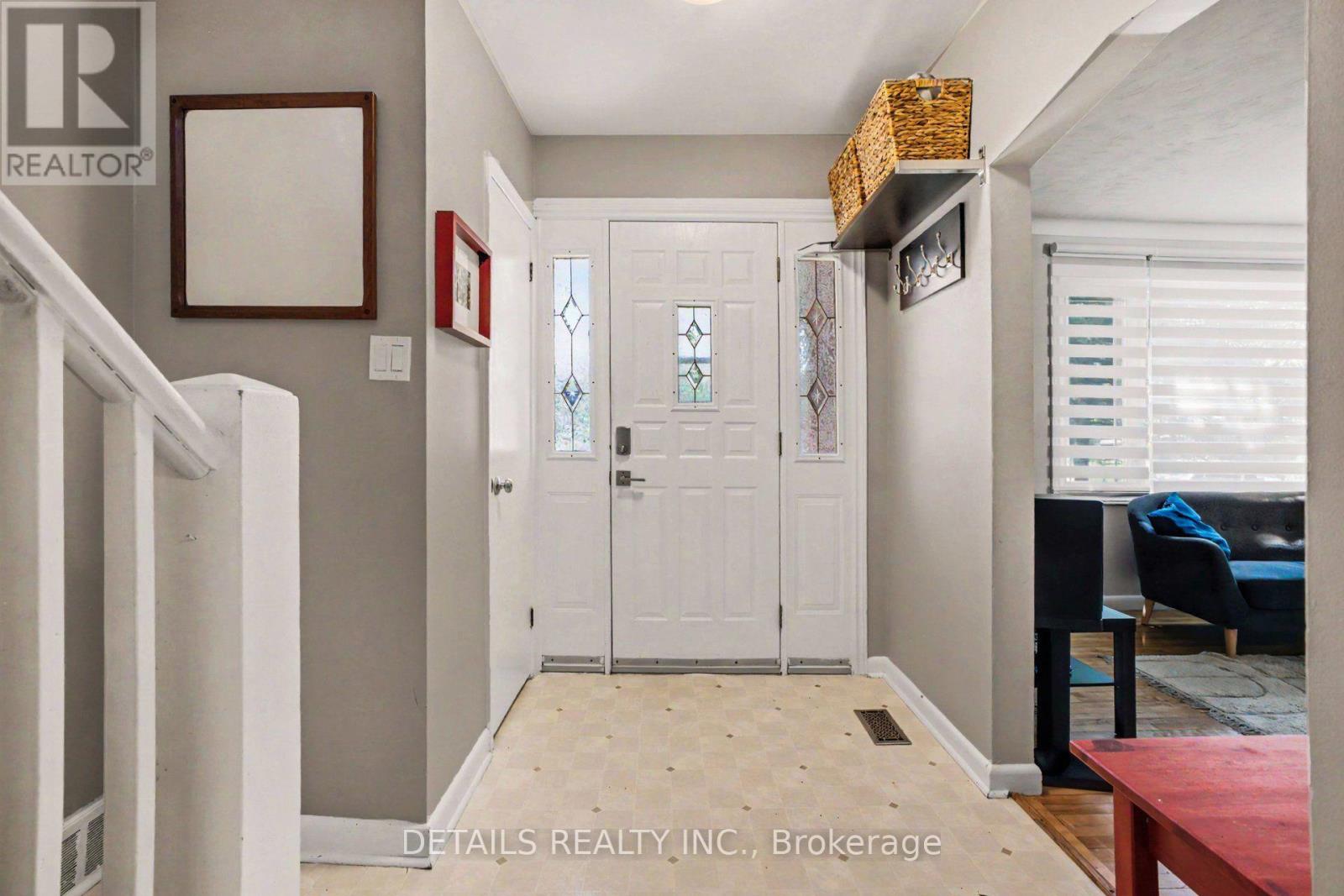 1233 Checkers Road Property Photo 18