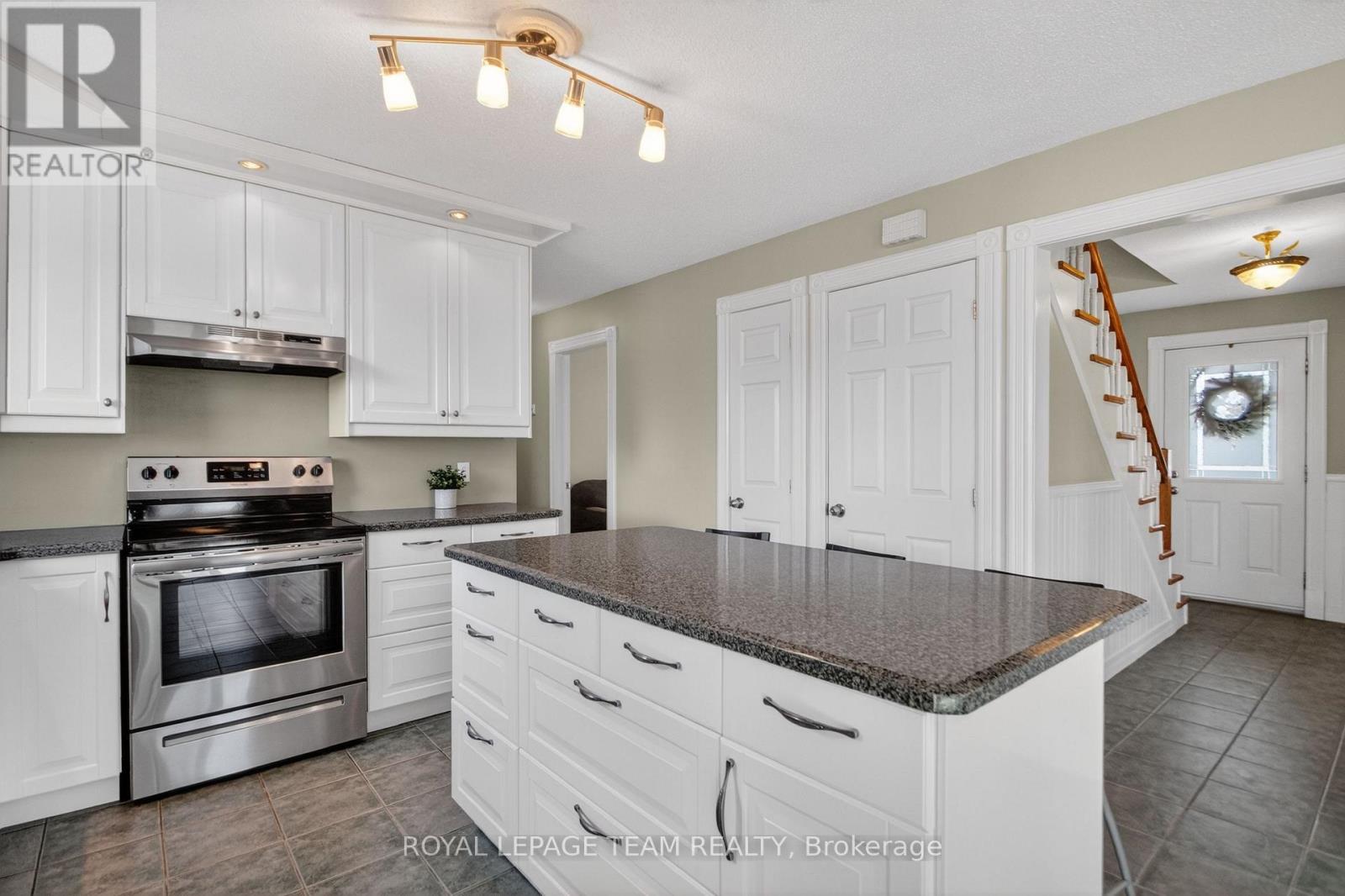 2867 Stagecoach Road Property Photo 16