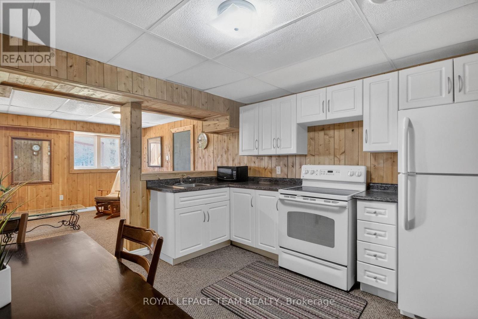 2867 Stagecoach Road Property Photo 32
