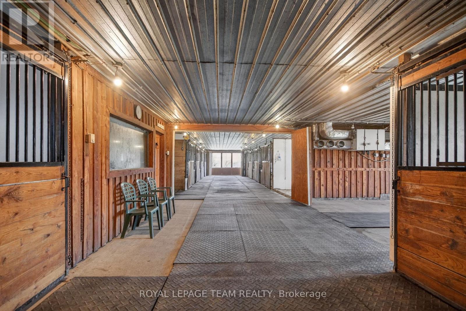 2867 Stagecoach Road Property Photo 41