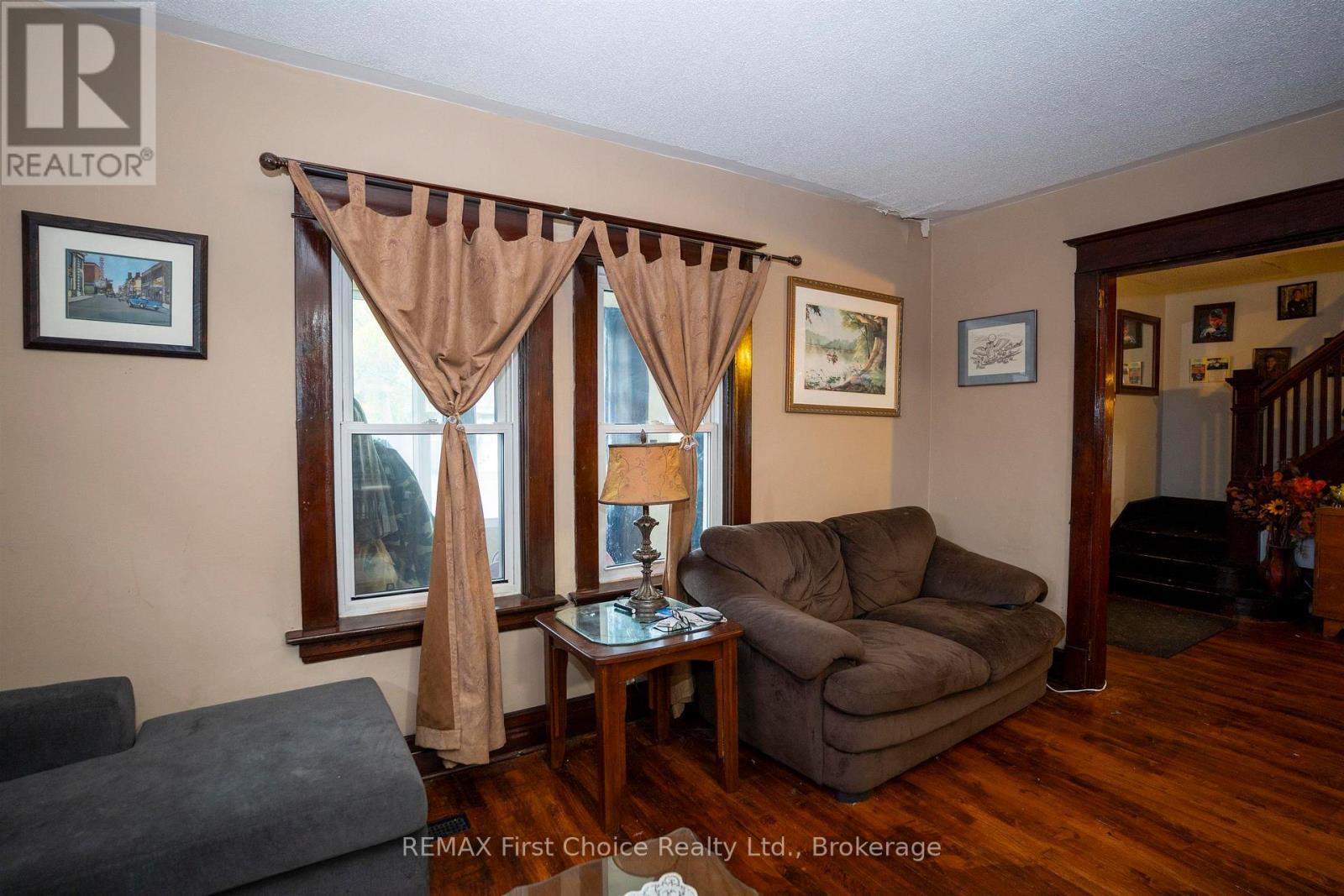 308 Archibald Street N Property Photo 6