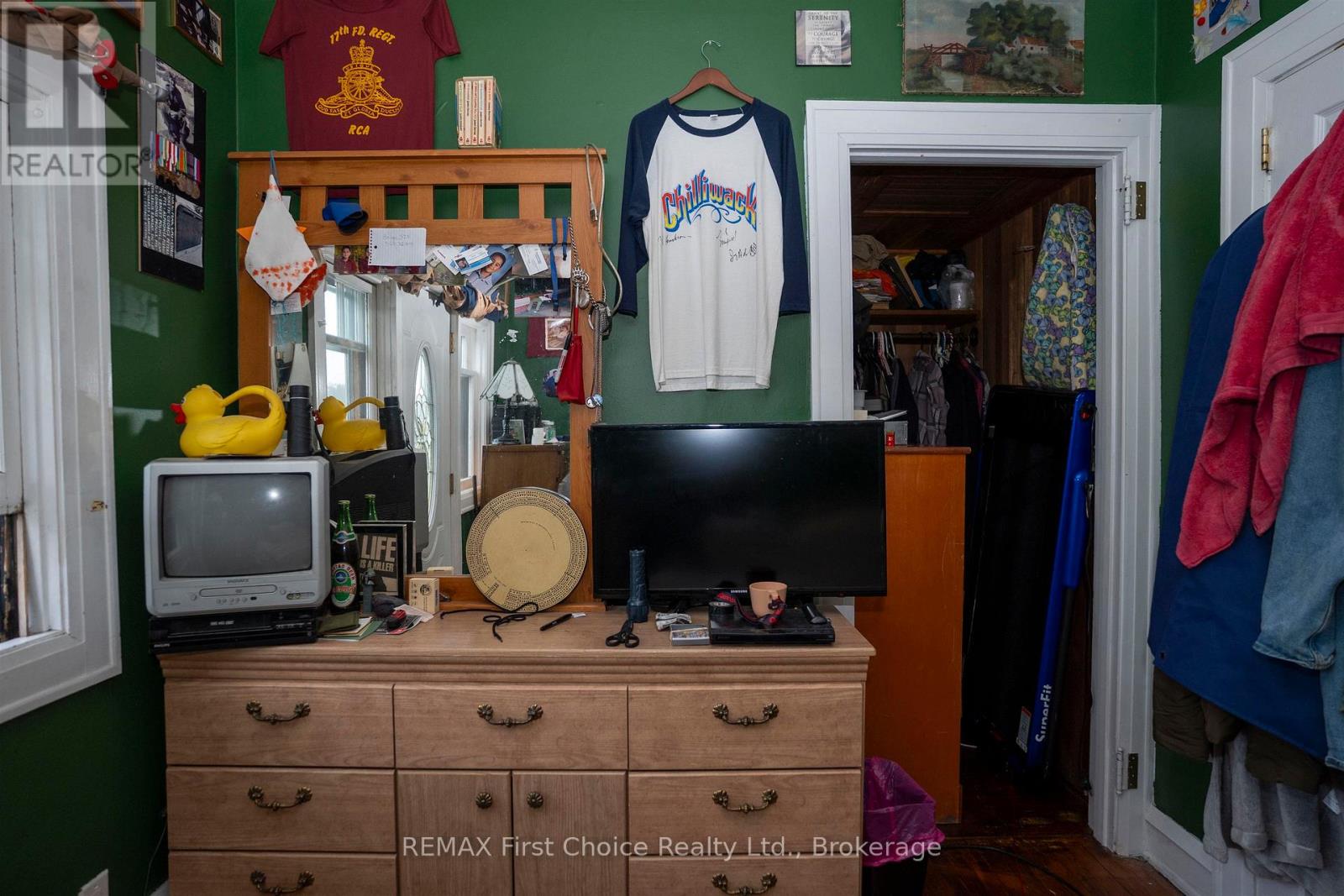 308 Archibald Street N Property Photo 26
