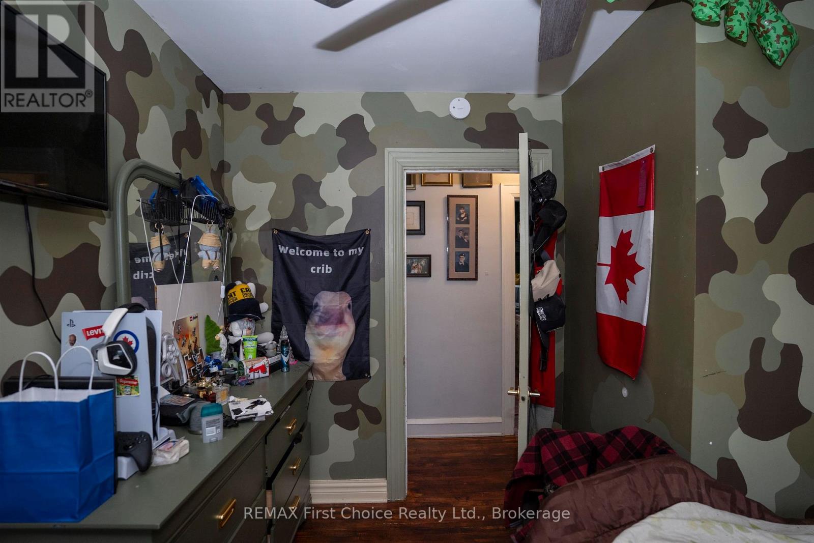 308 Archibald Street N Property Photo 29