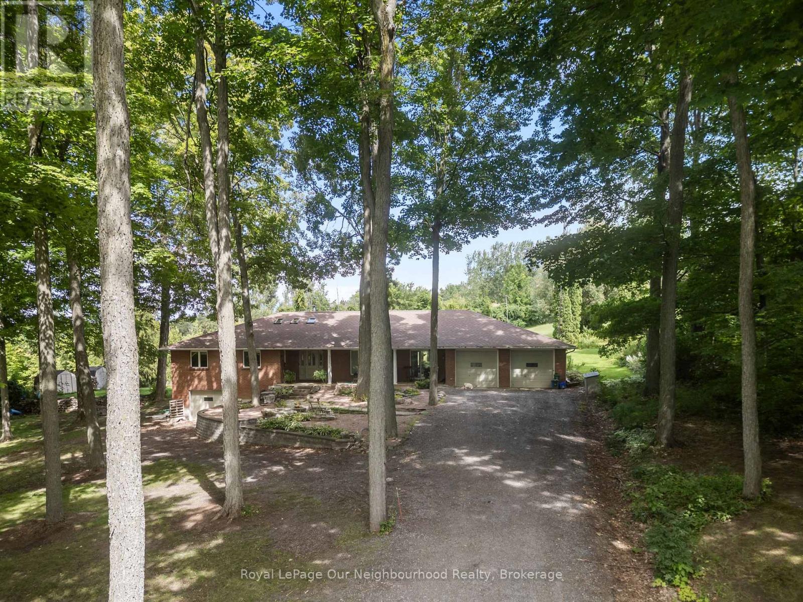 29 Edgewater Drive Property Photo 2
