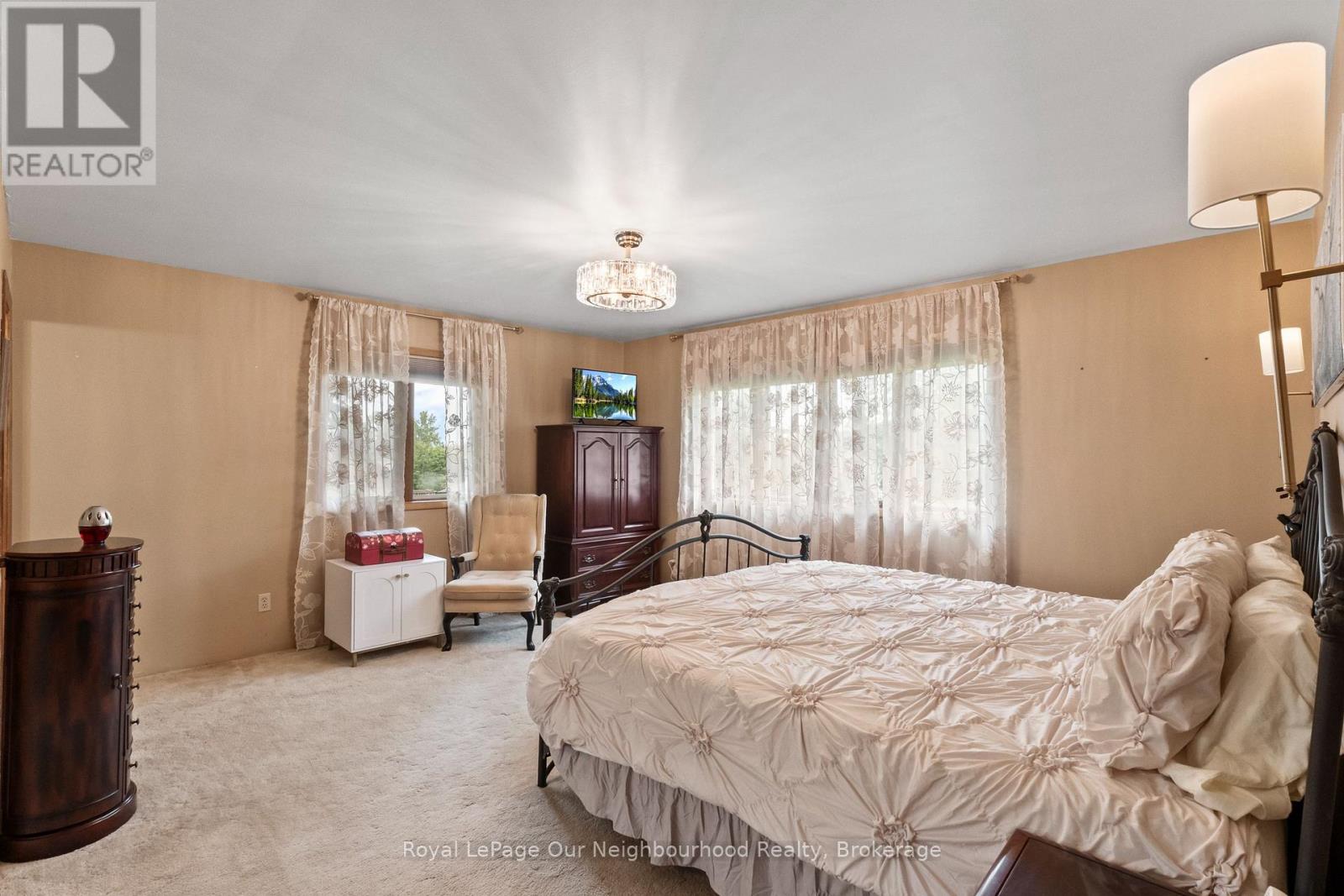29 Edgewater Drive Property Photo 25
