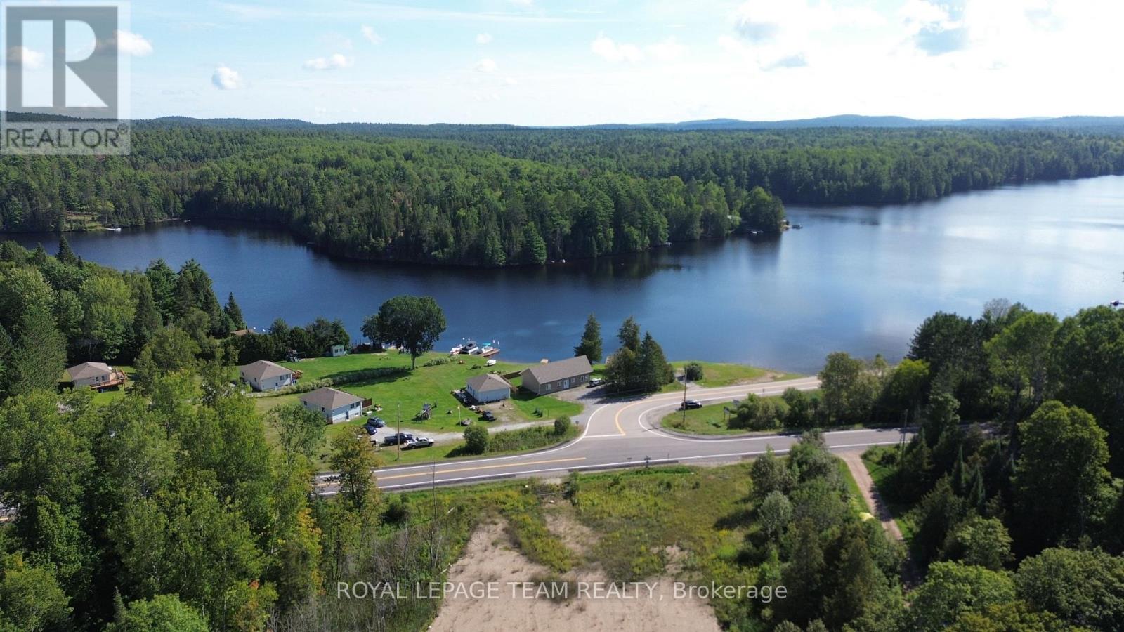 4203 Matawatchan Road Property Photo 4