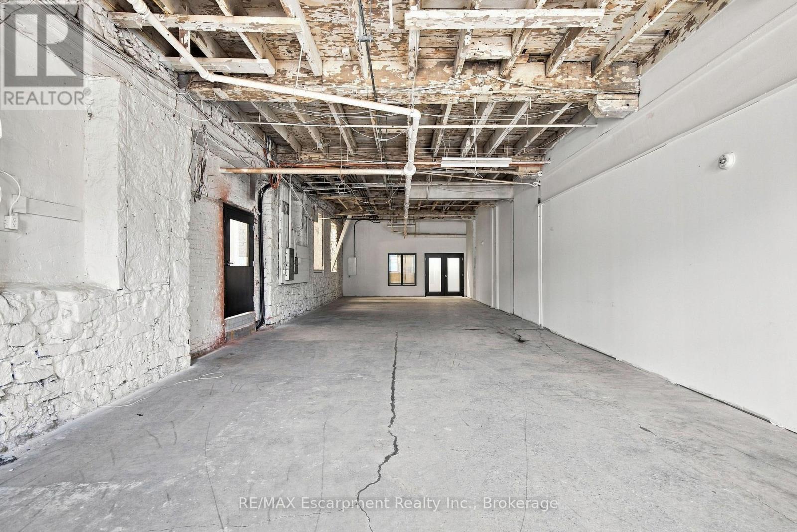 205 - 64 Hatt Street Property Photo 11