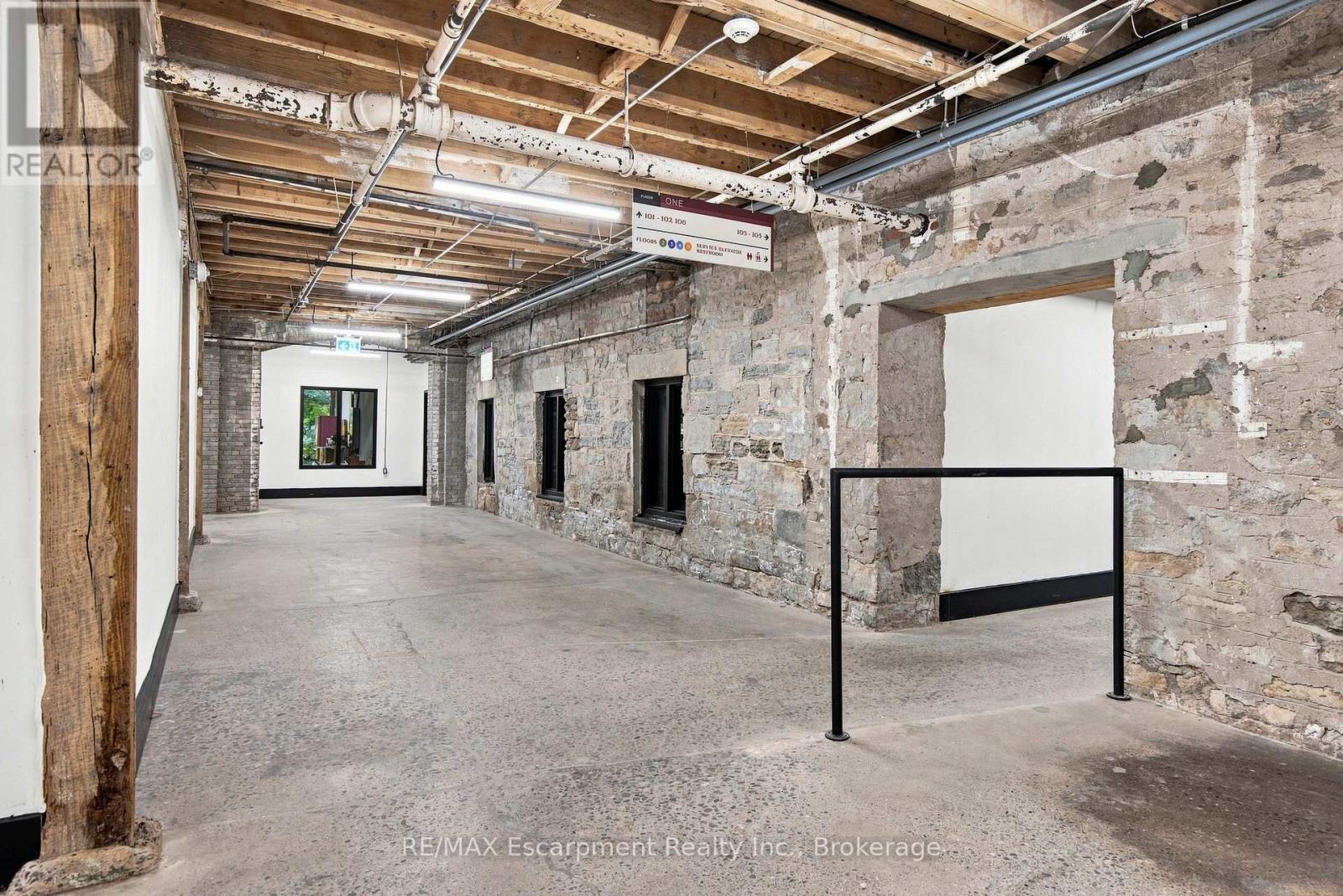 104 - 64 Hatt Street Property Photo 12