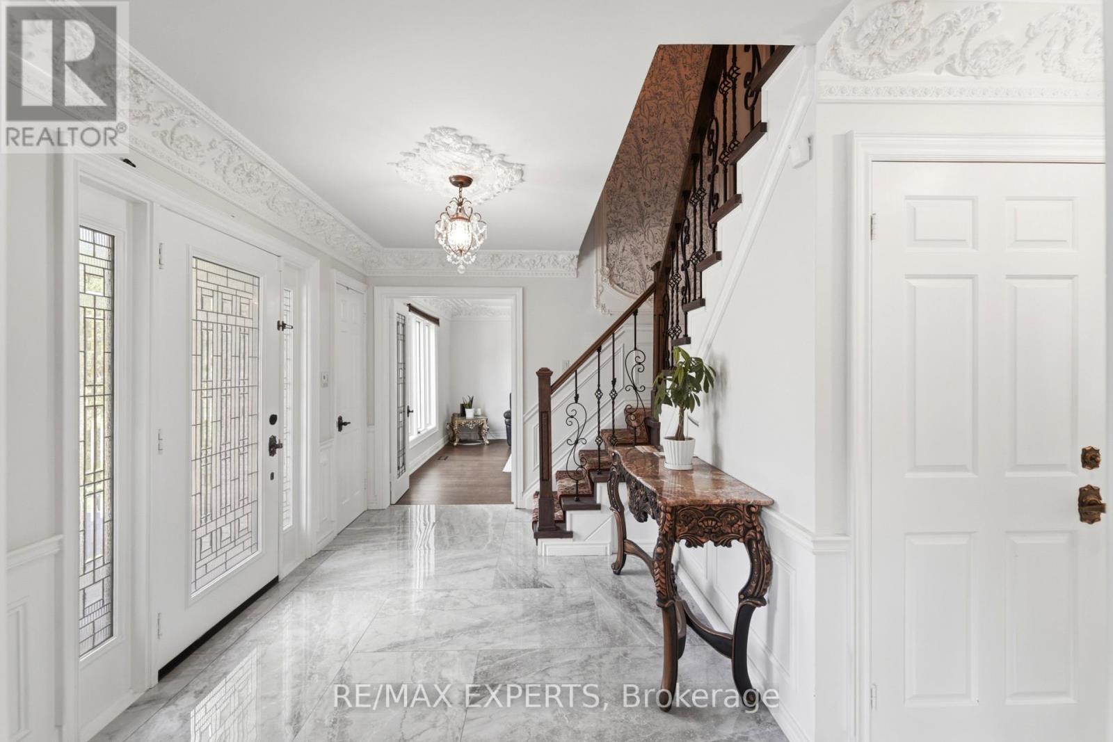 28 Stonegate Drive Property Photo 6