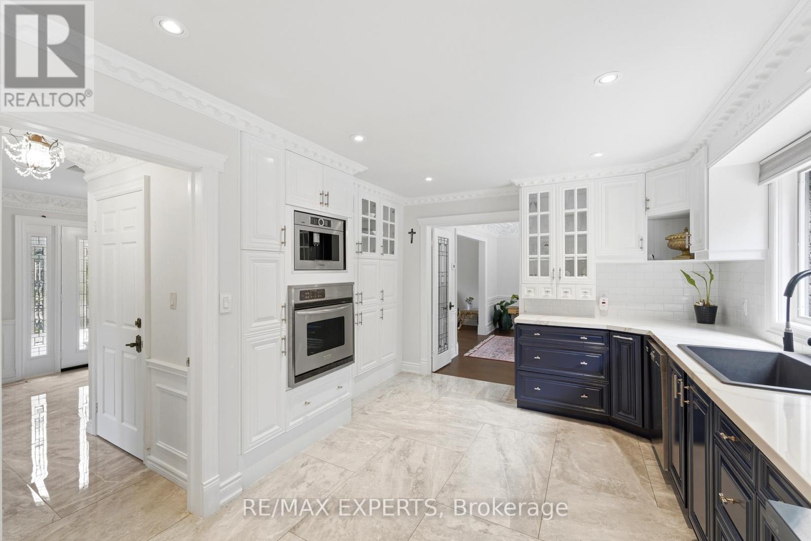 28 Stonegate Drive Property Photo 12